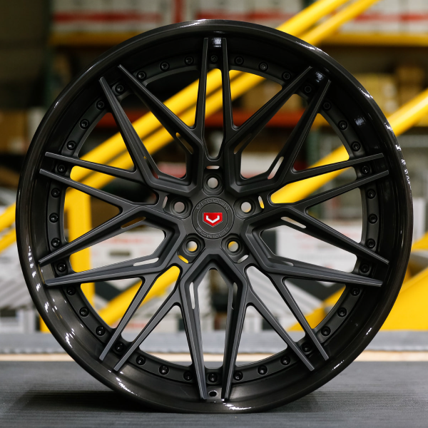 VOSSEN EVO-5 3-Piece Wheel Size 19 Satin Black with Midnight Smoke - Image 2