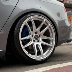 ESR CS8 Wheel Size 19 Hyper Silver