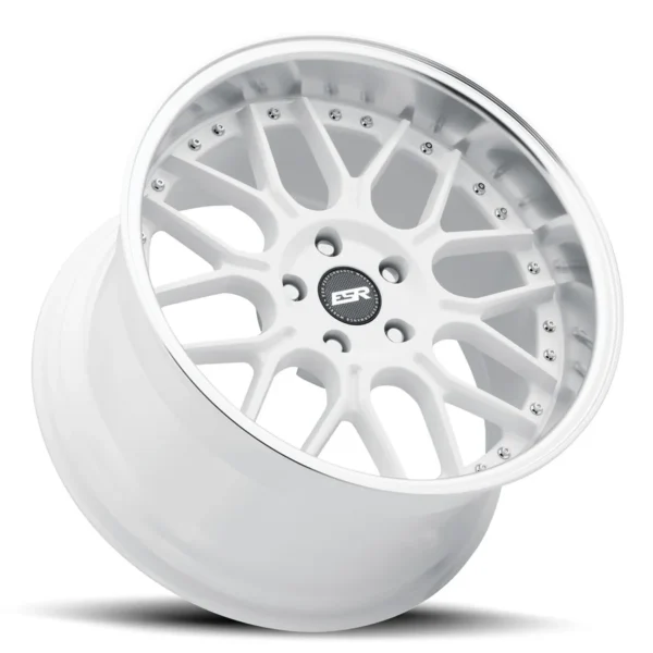 NEW ESR CS18 Wheel Size 18 Gloss White - Image 3