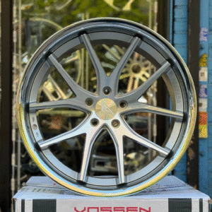 FERRADA FR2 Wheel Size 19 Machine Silver with Chrome Lip
